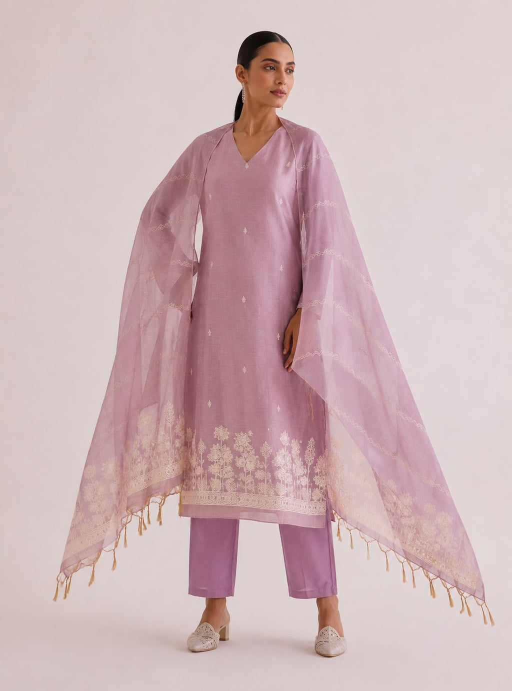 Lavender Jamdani Silk Suit Set with Zari Weaving and Dupatta